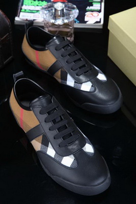 Burberry Fashion Men Sneakers--087